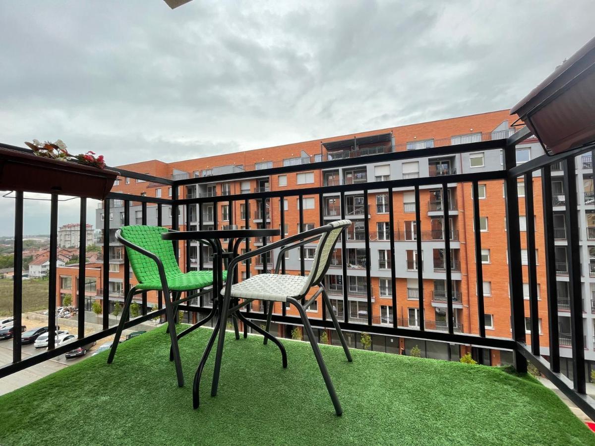 Prishtina Escape Apartments Pristina Exterior photo